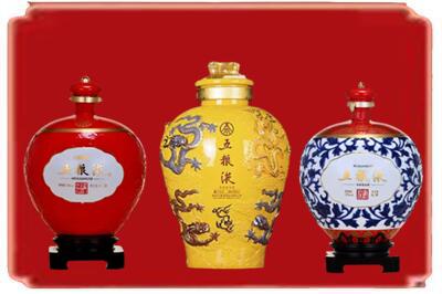 鄂州烟酒回收五粮液各种摆件.jpg